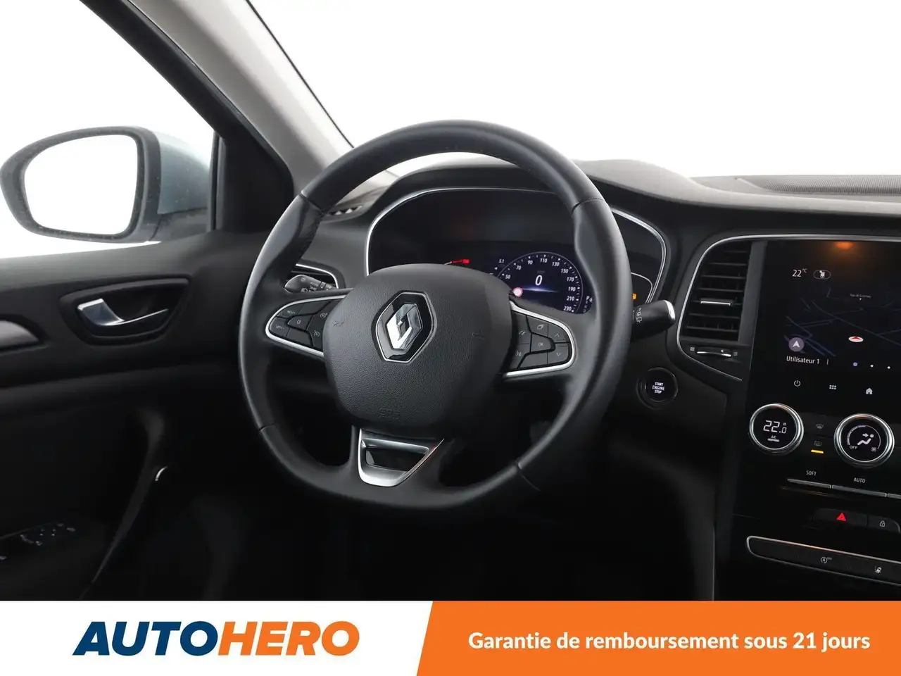 Renault Megane Berline — photo 32