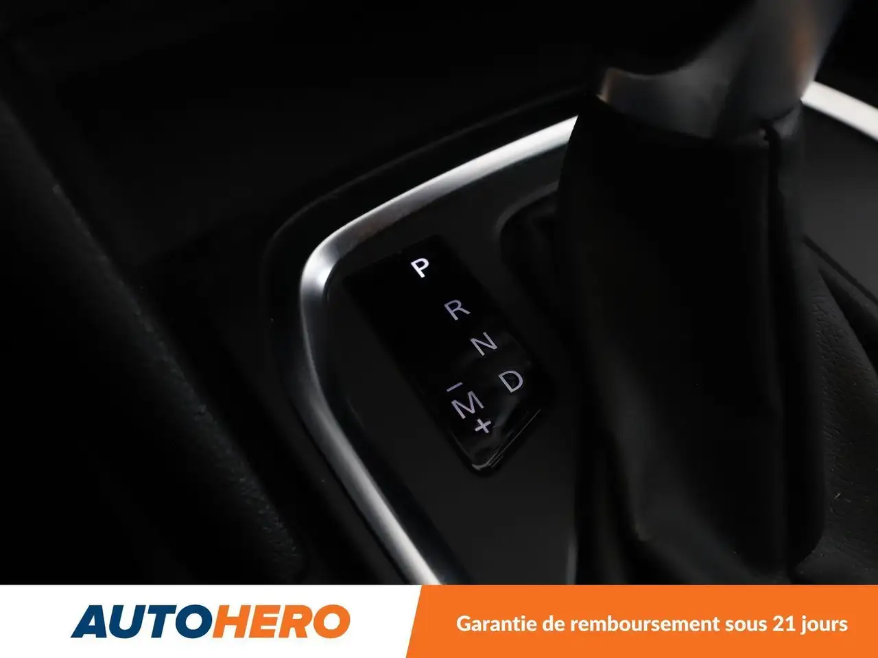 Renault Megane Berline — photo 39
