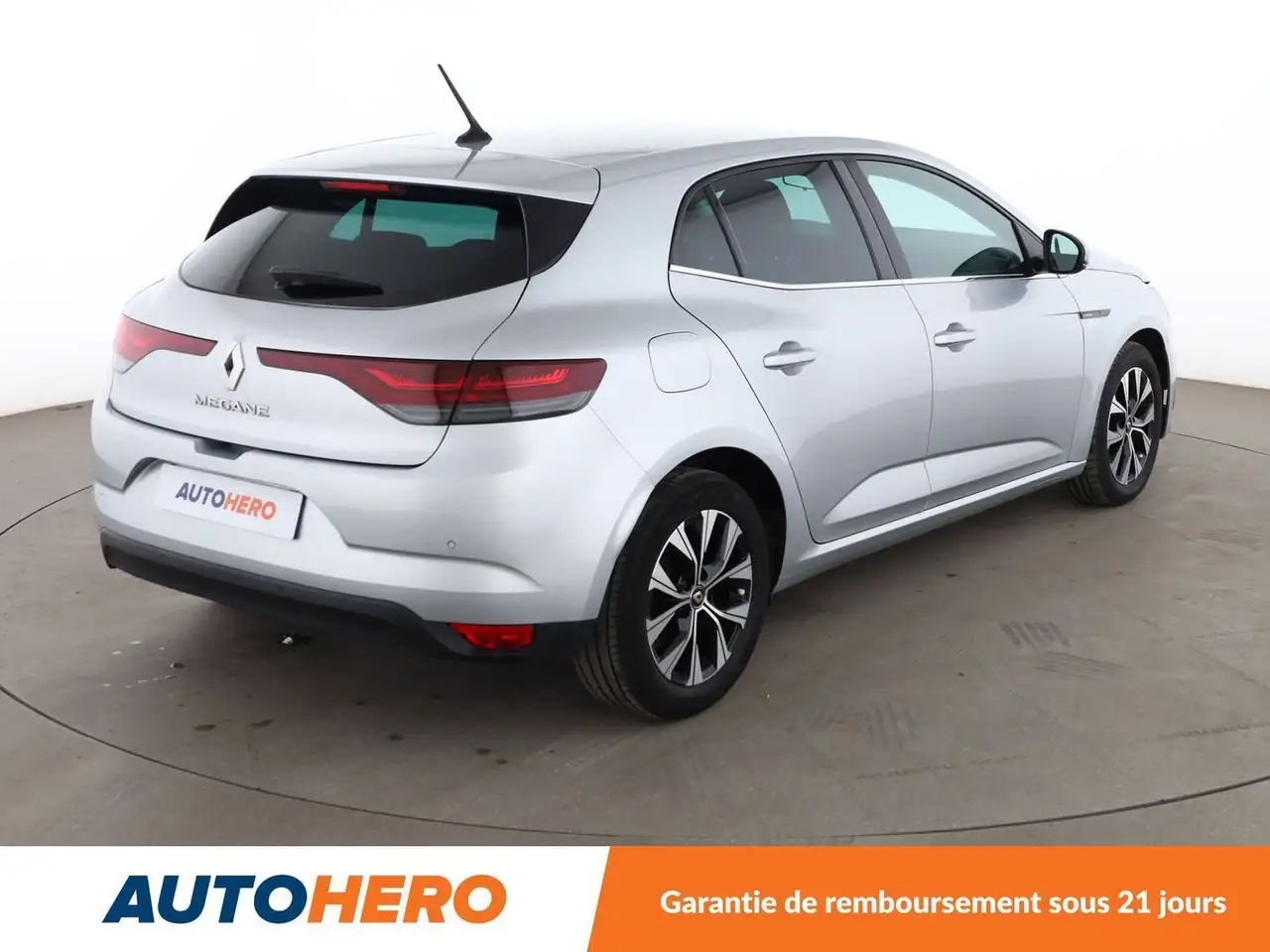 Renault Megane Berline — photo 6