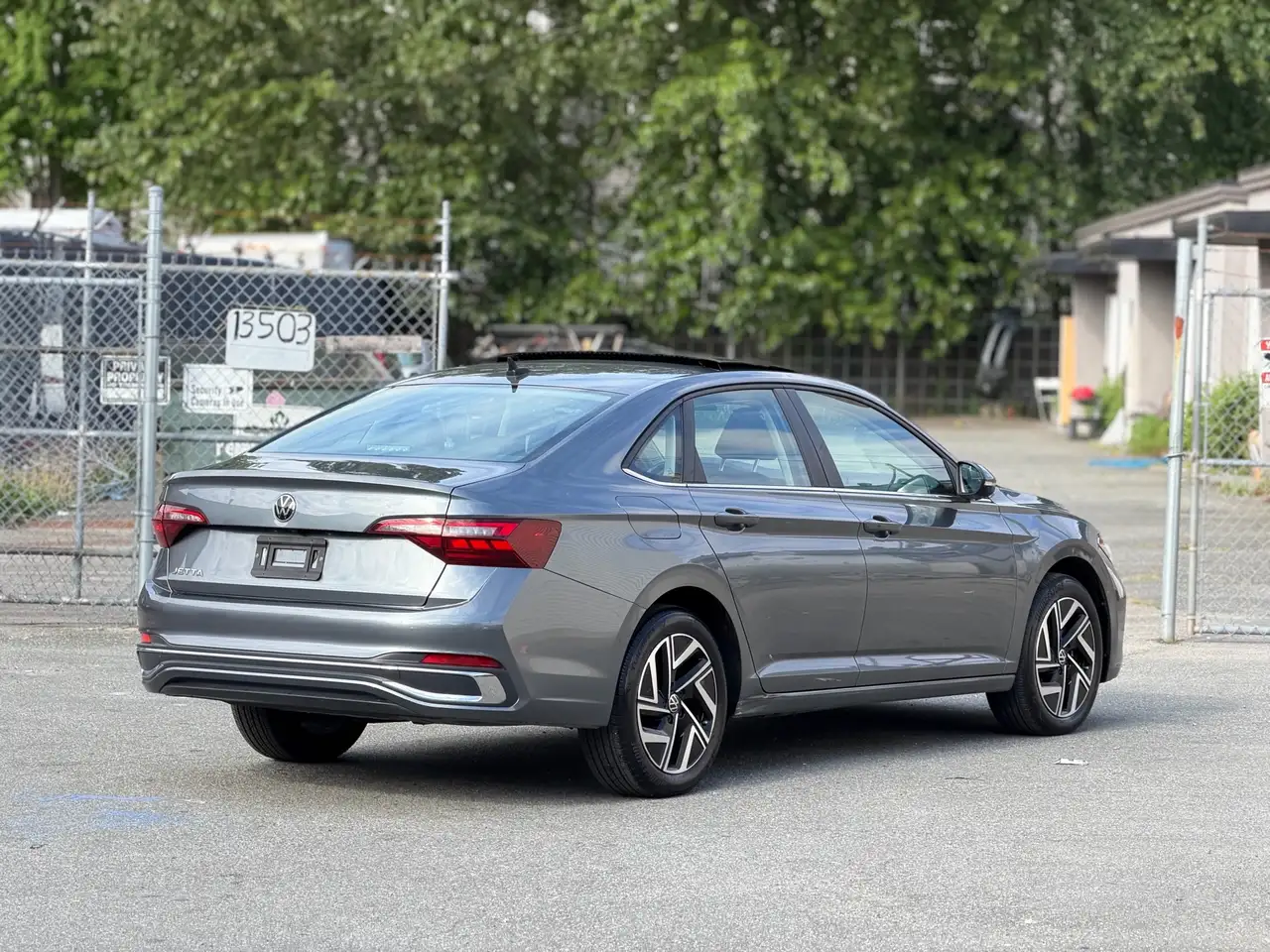 Volkswagen Jetta photo Volkswagen Jetta