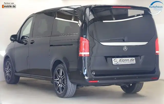 Mercedes-Benz V 300 view 6