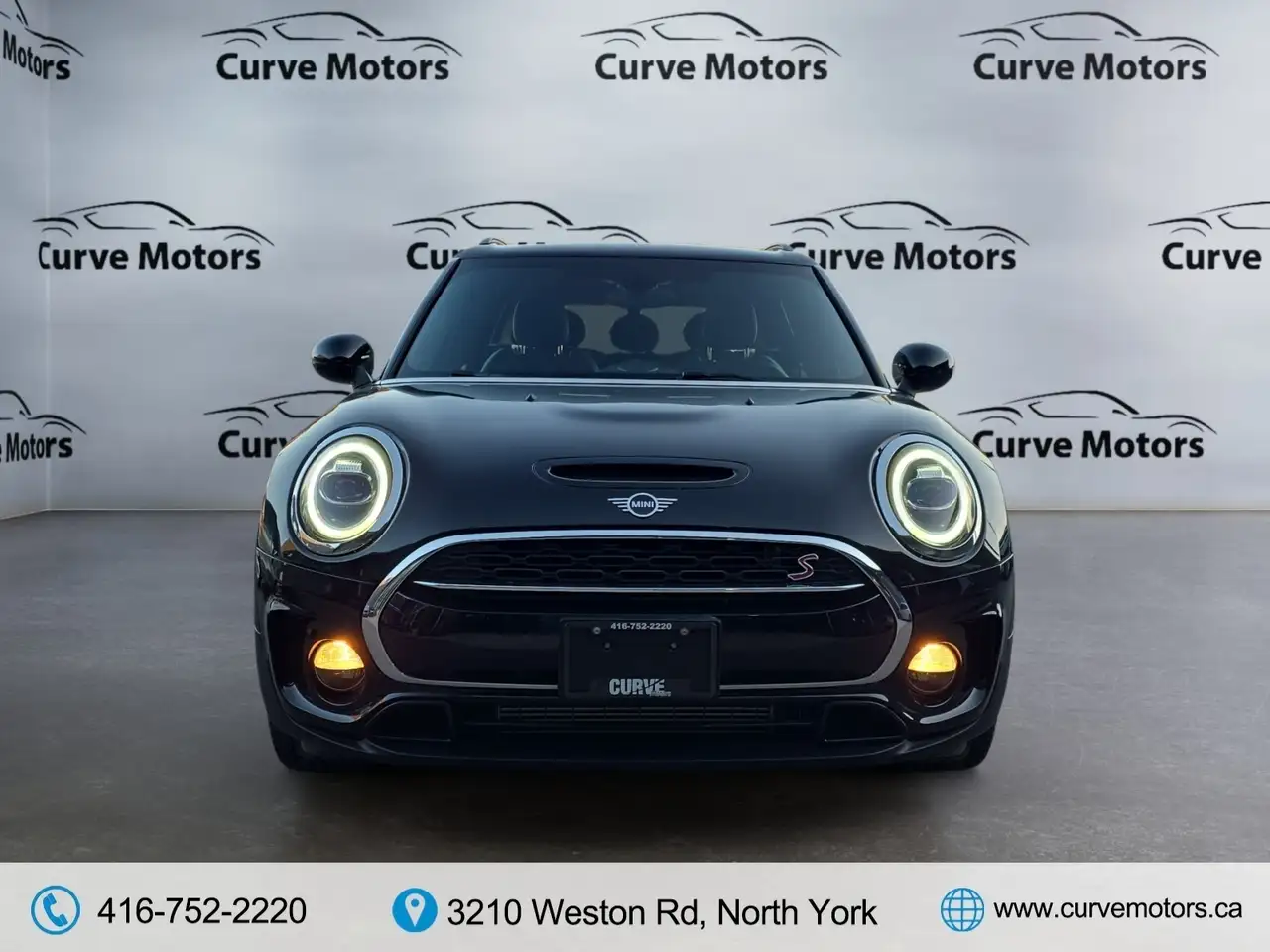 MINI Cooper Clubman снимка MINI Cooper Clubman