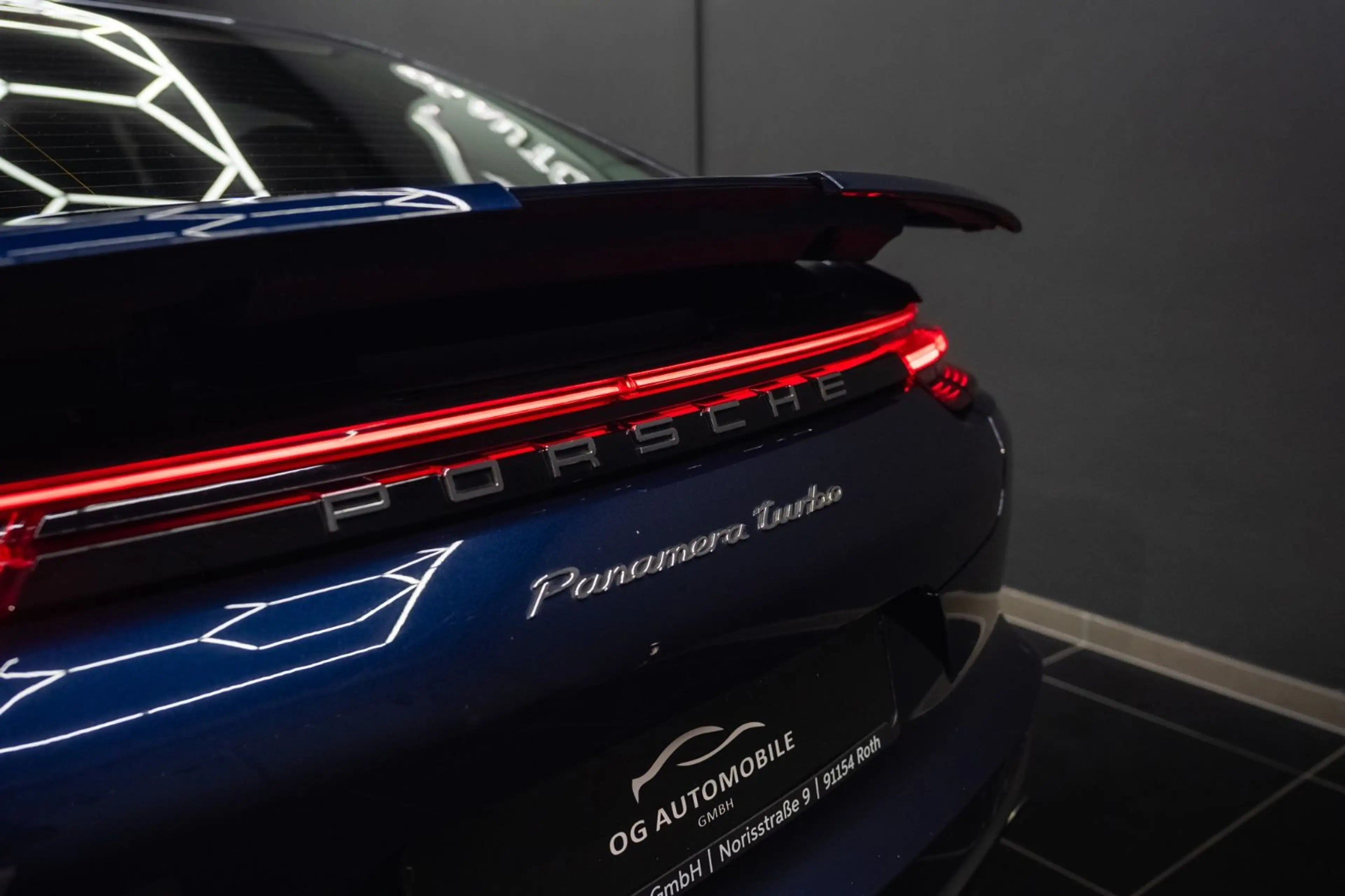 Porsche Panamera Turbo*360*PANO*MEMORY*S.-CHRONO*MATRIX* — photo 13