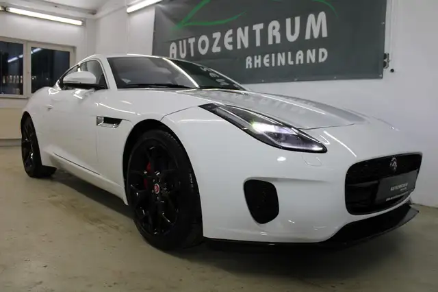 Jaguar F-Type 2.0 P300 Coupe Meridian/Kamera/Memory