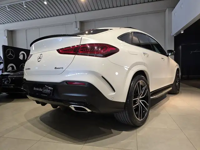 Mercedes-Benz GLE view 7