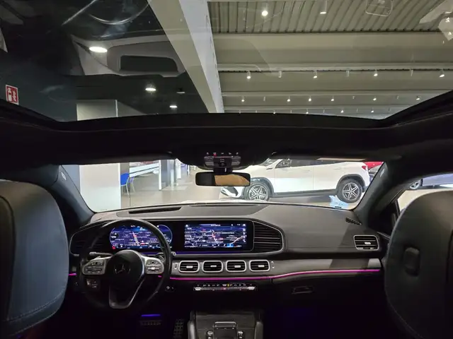 Mercedes-Benz GLE view 23