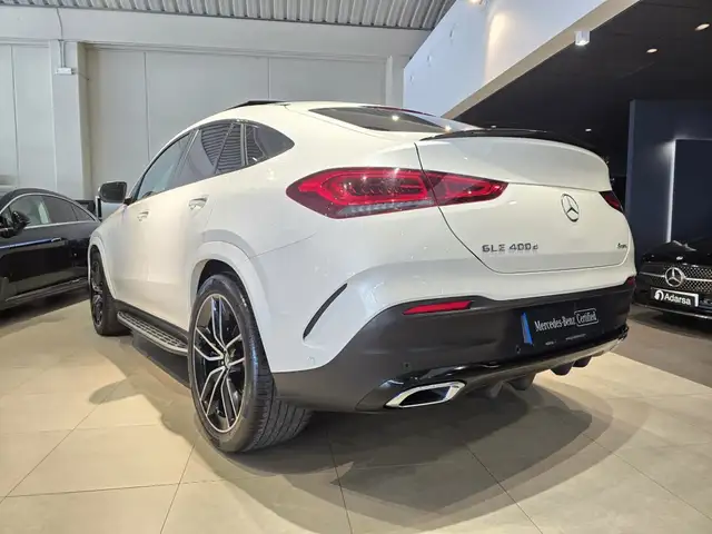 Mercedes-Benz GLE view 9