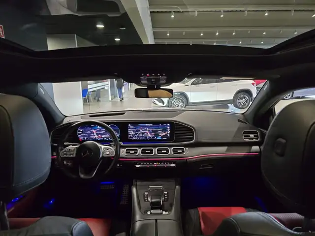 Mercedes-Benz GLE view 24