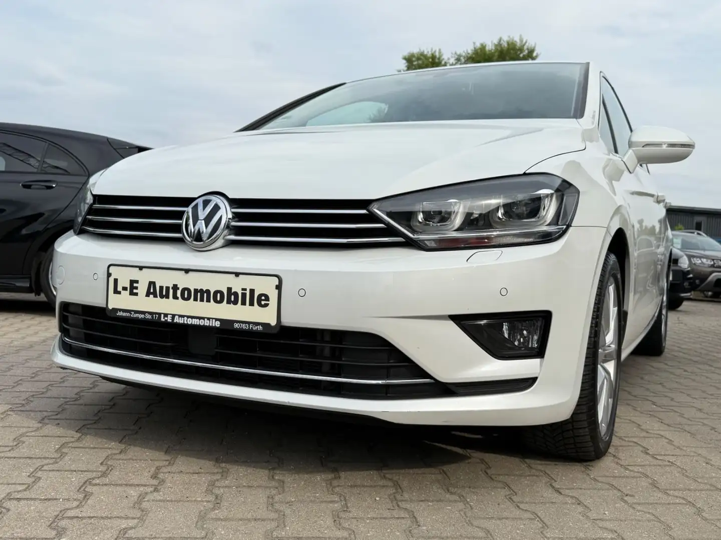 Volkswagen Golf Sportsvan Highline 2.0TDI*XENON/NAVI/PANO.. Blanco - 1