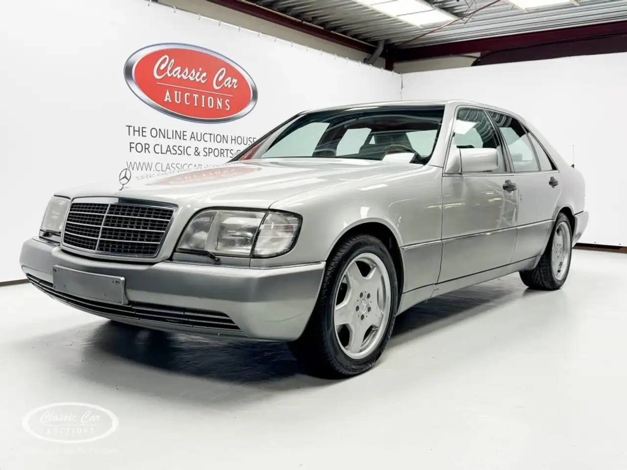 Mercedes-Benz 300
