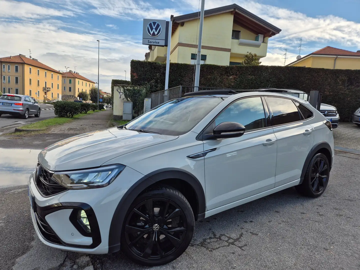 Volkswagen Taigo Taigo 1.0 tsi R-Line 110cv Black Style Pack 6m E6D Grigio - 1