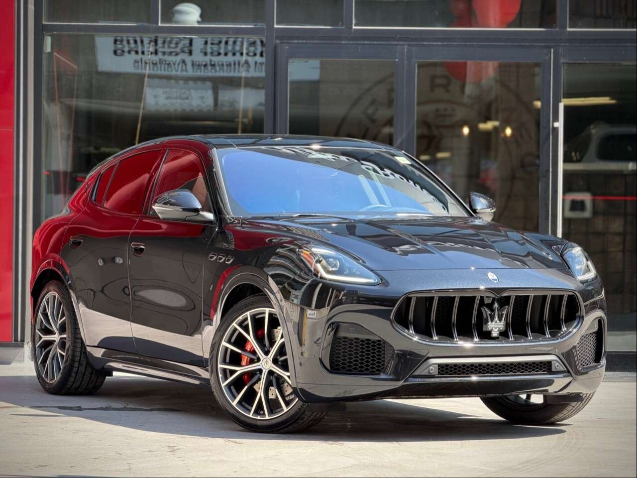 2026 Maserati Grecale Modena V6