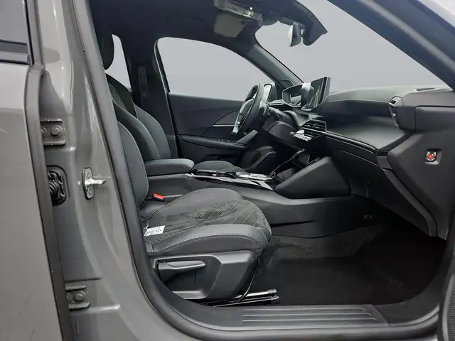 Peugeot 2008 view 13