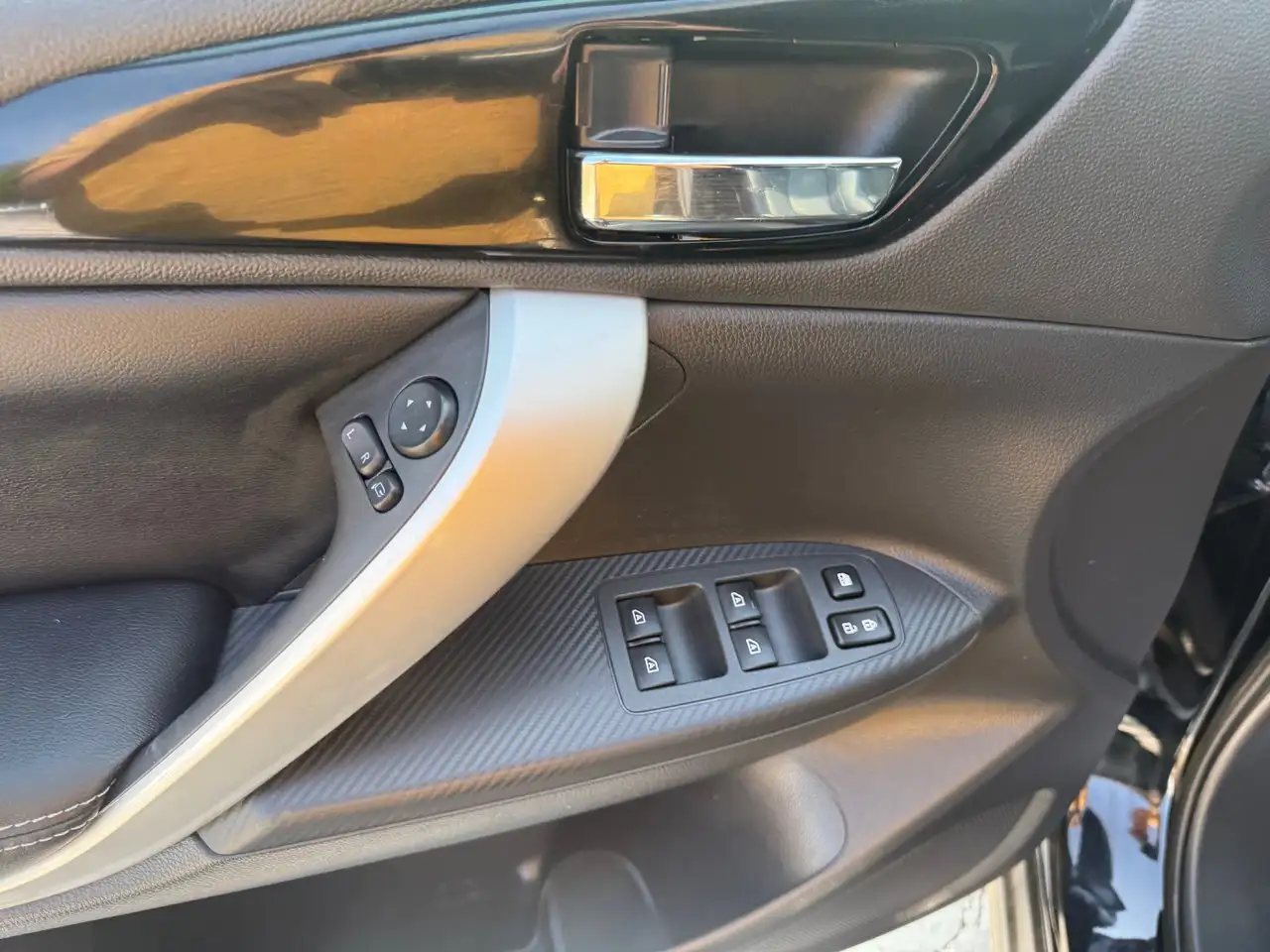 Mitsubishi Eclipse Cross photo Mitsubishi Eclipse Cross