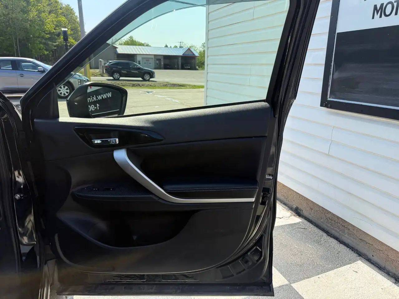 Mitsubishi Eclipse Cross photo Mitsubishi Eclipse Cross
