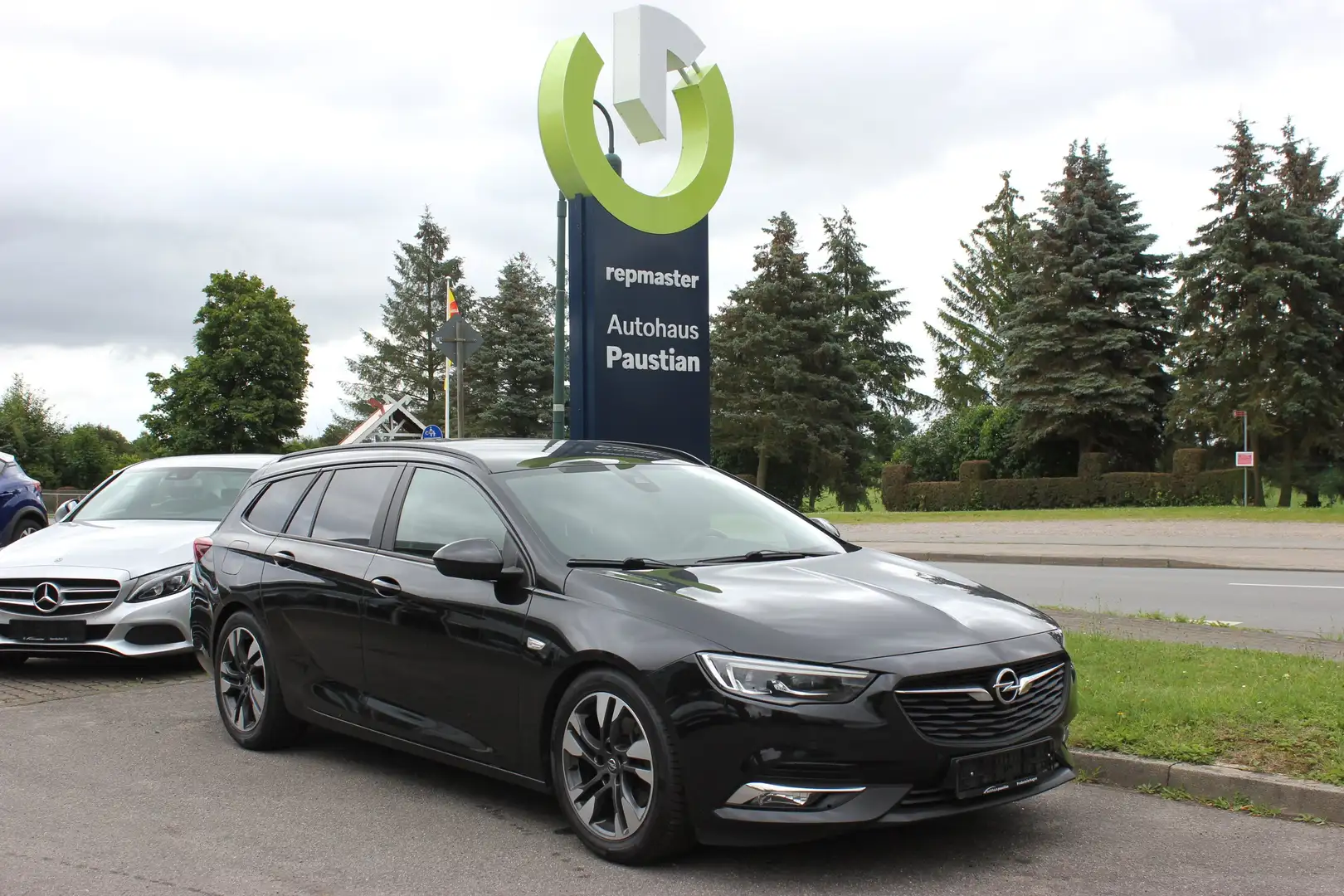 Opel Insignia Edition Noir - 1