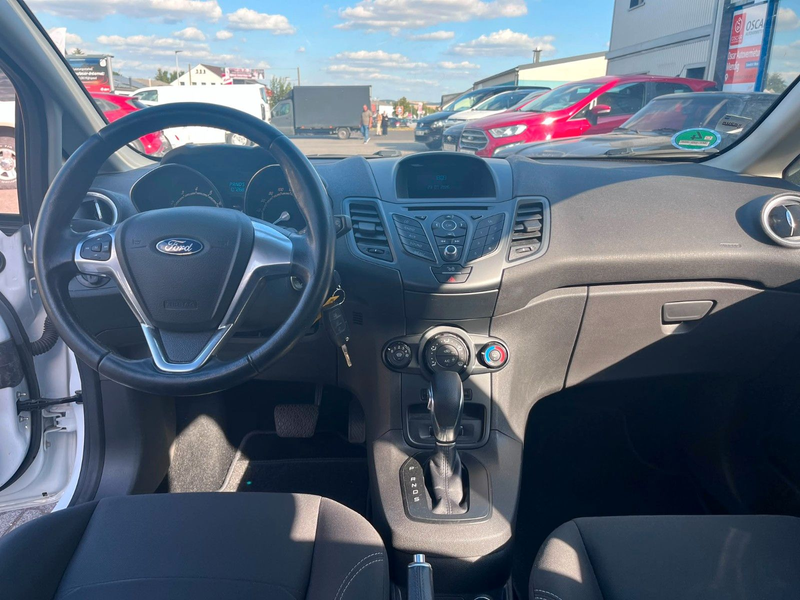 Ford Fiesta Trend 100 PS mit Automatik — photo 8