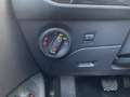 SEAT Leon ST 2.0 TDI DSG Style Nav Tmat Sound DAB Schwarz - thumbnail 16