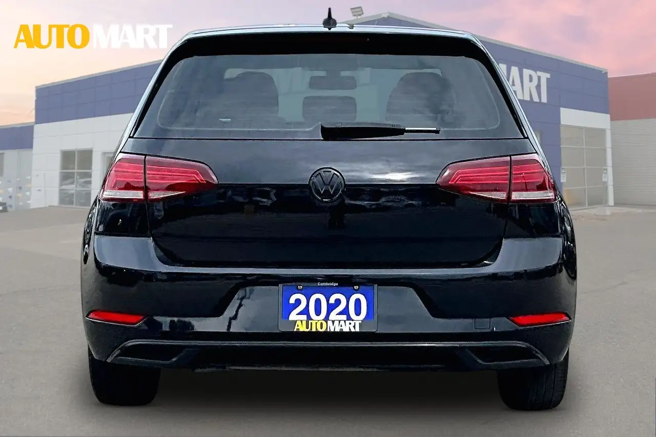Volkswagen Golf снимка Volkswagen Golf