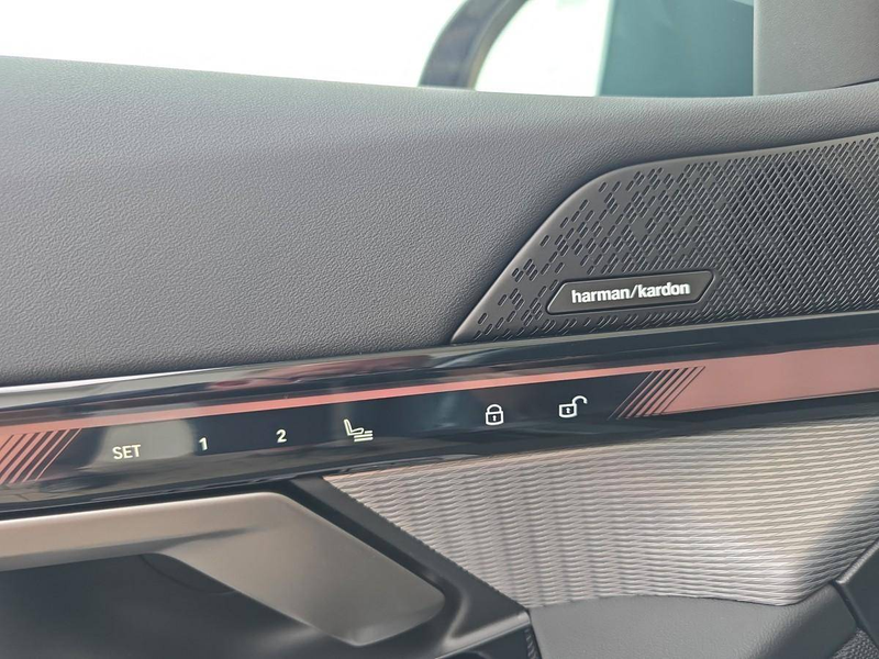BMW 540 540 d xDrive M Sport — photo 13