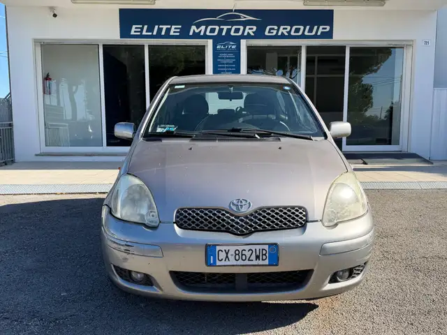 2005 Toyota Yaris in Beige for sale