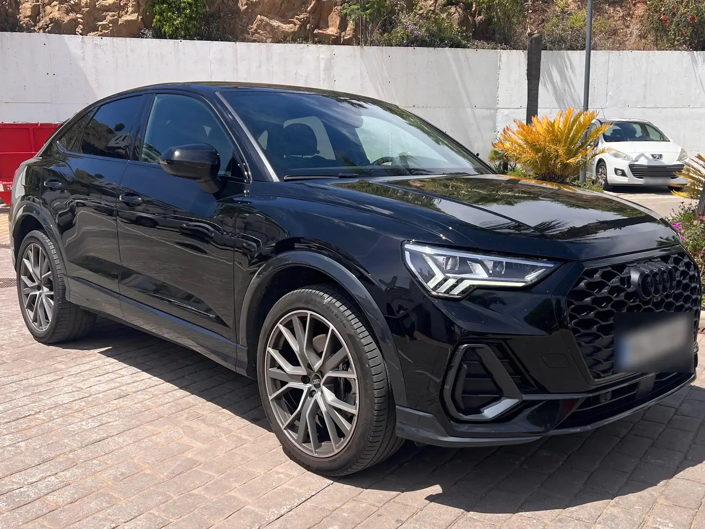 Audi Q3 Q3 Sportback 45 TFSIe Black line S-tronic Black line Negro - 1