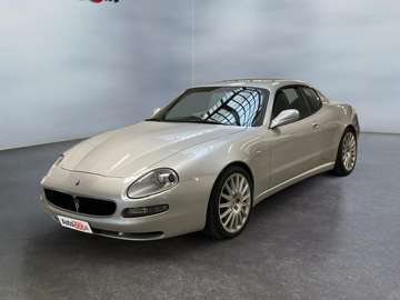 4.2 V8 cambio manuale