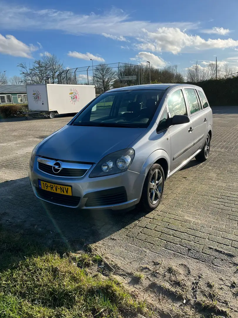 Opel Zafira 1.6 - 1