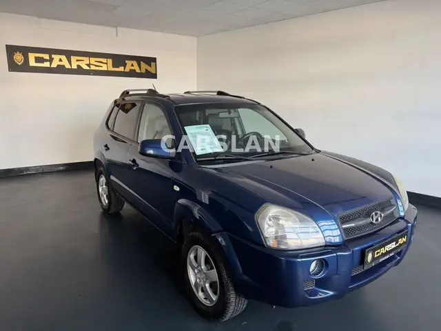 Hyundai Tucson view 2