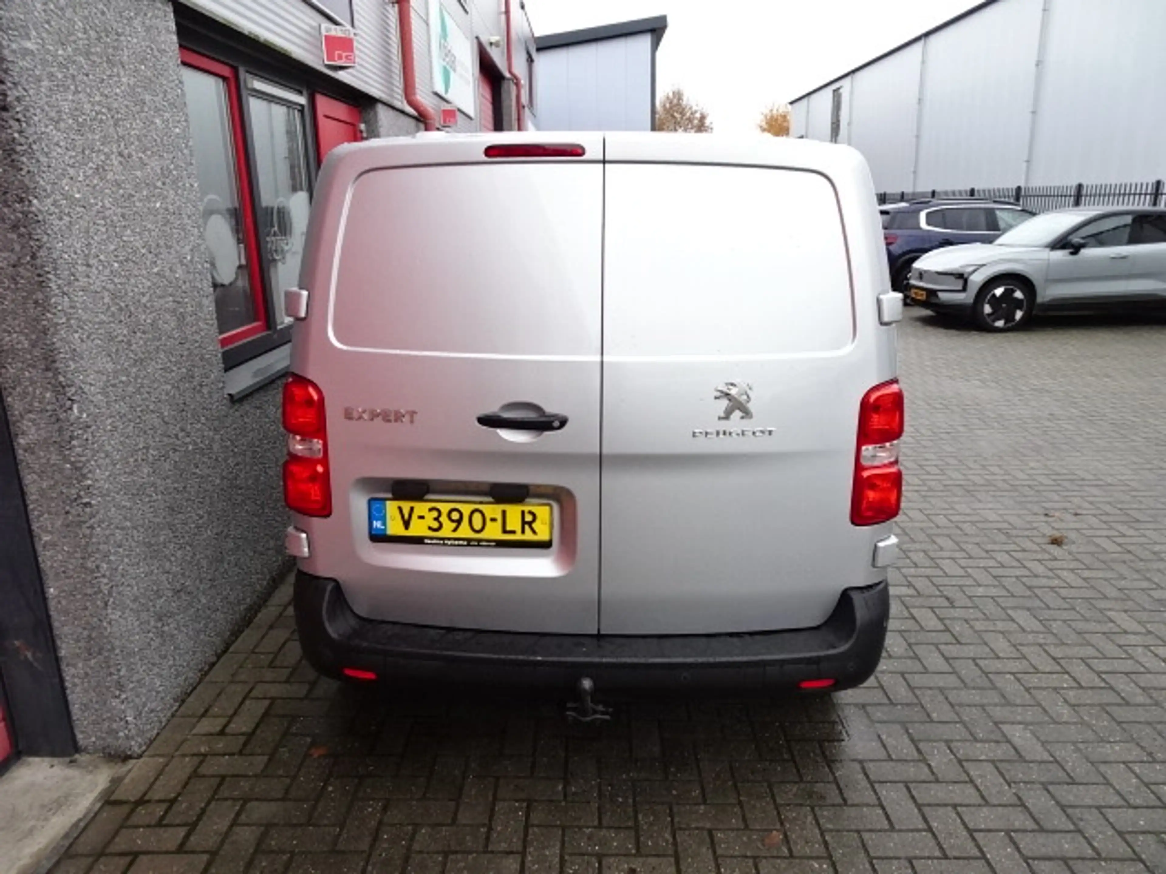 Peugeot Expert 231S 2.0 BlueHDI 120 Premium — photo 14