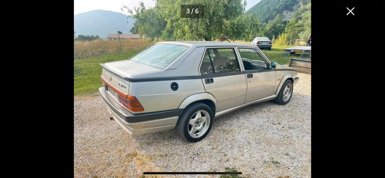 Alfa Romeo 75 2.0i ts, foto 3