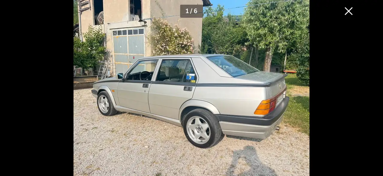 Alfa Romeo 75 2.0i ts, foto 1