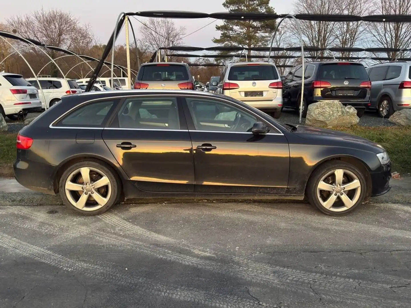 Audi A4 Avant 2.0 TDI quattro DPF S-tronic Schwarz - 2
