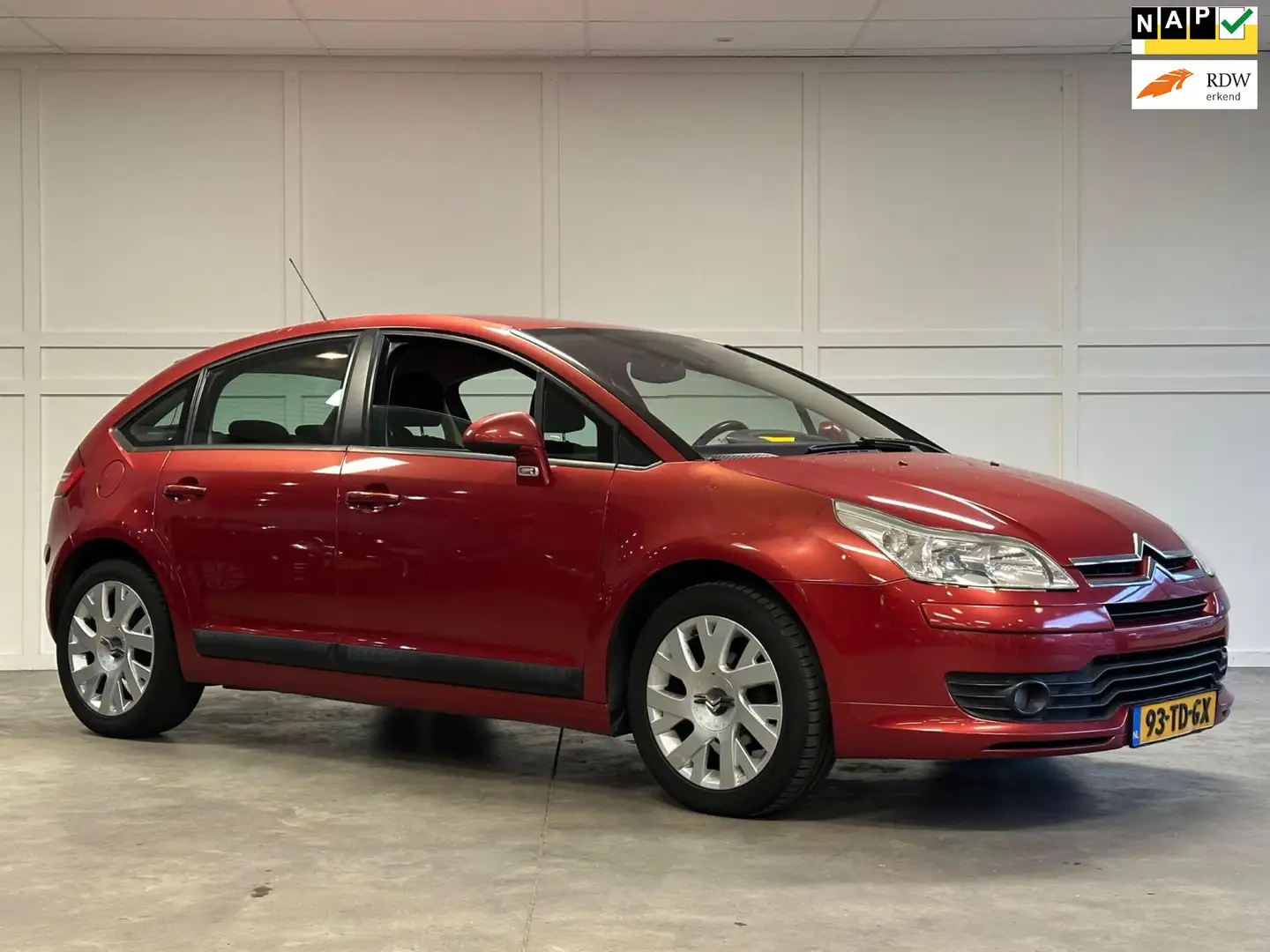 Citroen C4 1.6-16V VTR+ Rood - 1