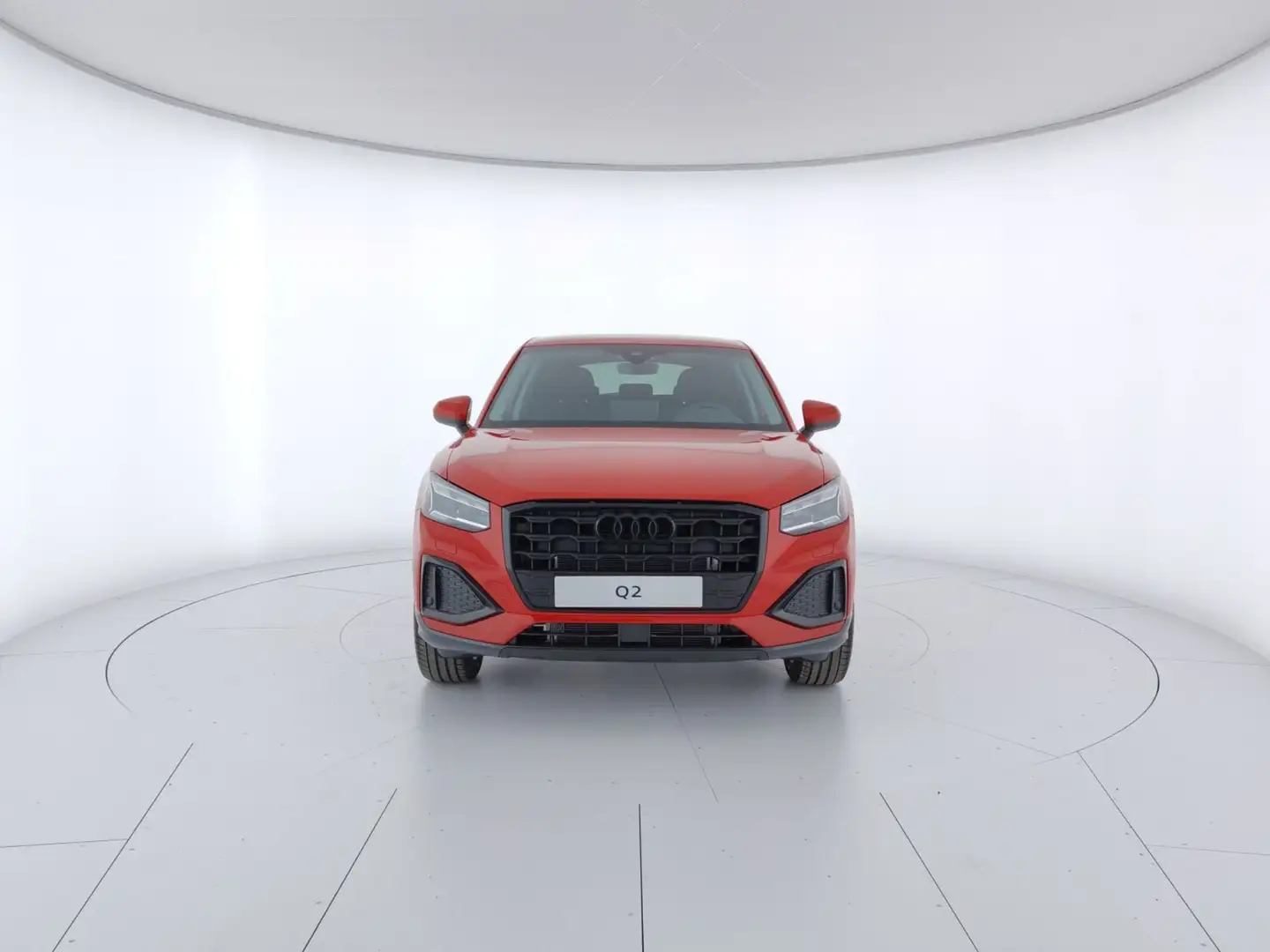 Audi Q2 30 TDI Business Advanced Rosso - 2