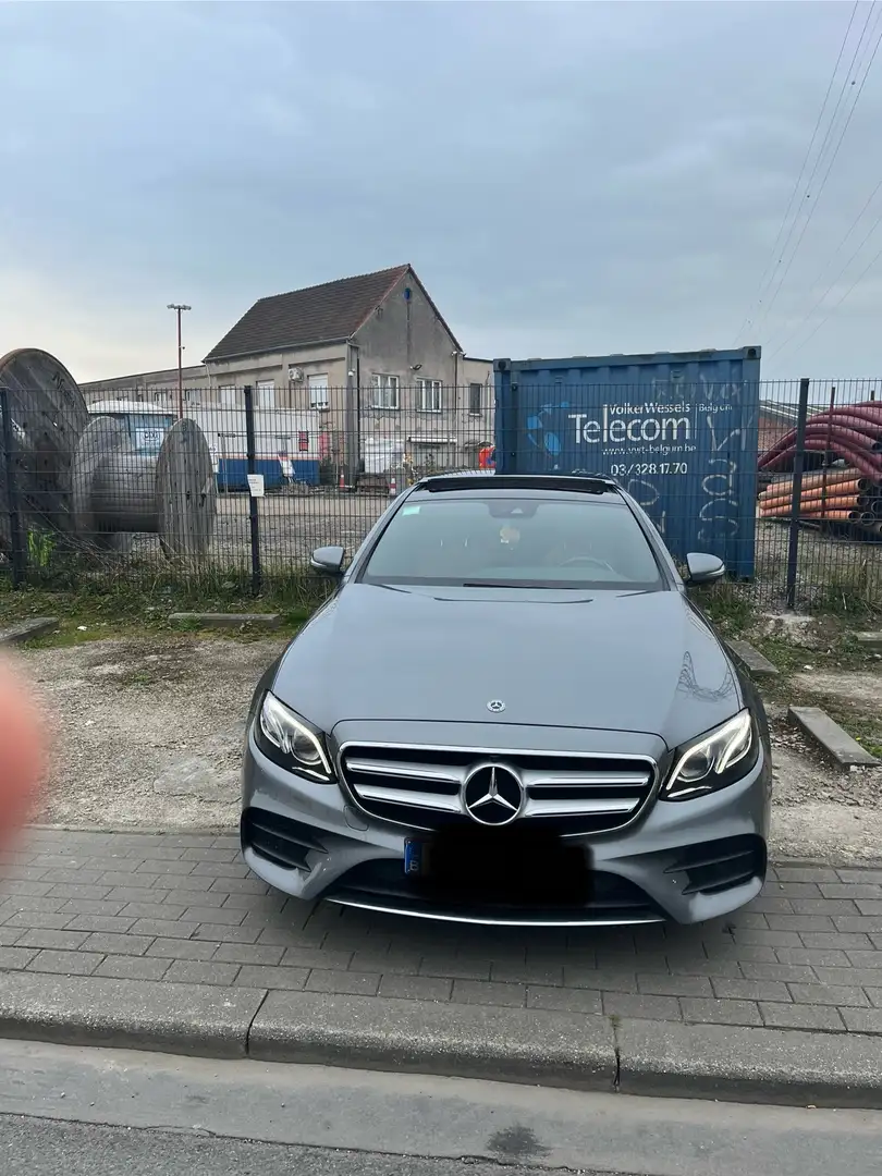 Mercedes-Benz E 220 pack amg - 1