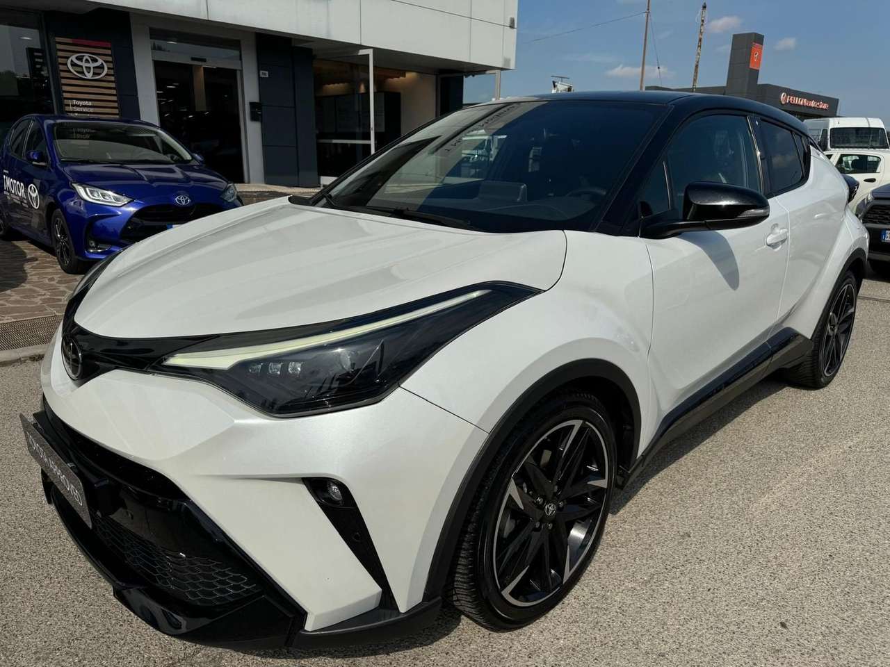 Toyota C-HR 1.8H (122CV) E-CVT GR Sport
