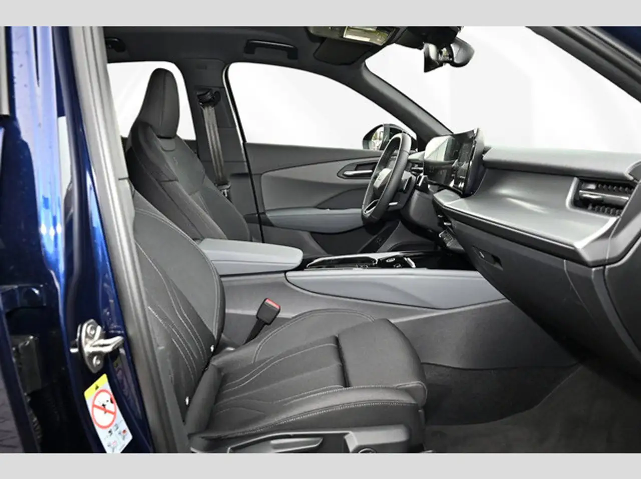 Audi Q3 SUV e-hybrid S tronic S line Matrix AHK ACC Tot... 6