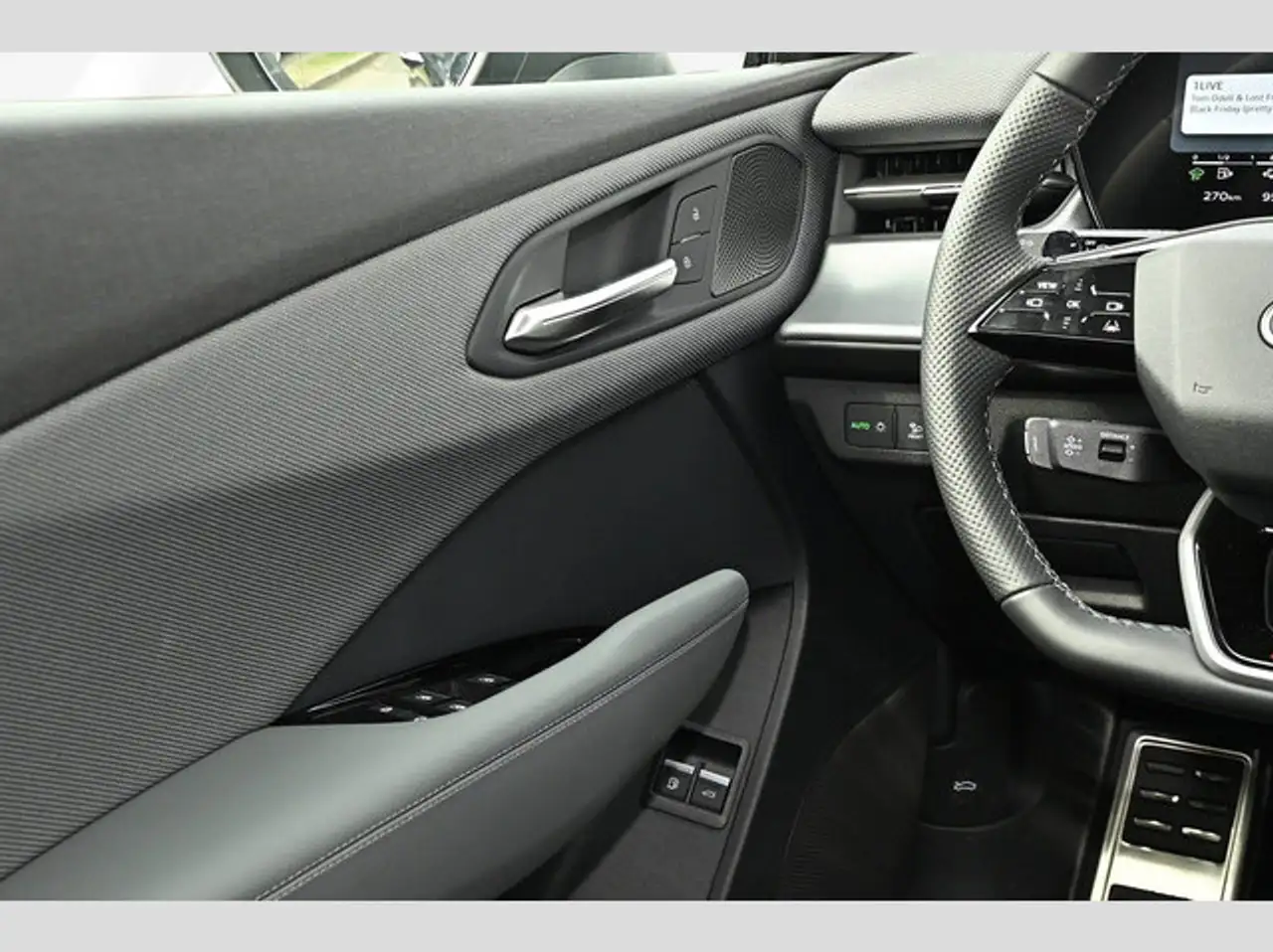 Audi Q3 SUV e-hybrid S tronic S line Matrix AHK ACC Tot... 16
