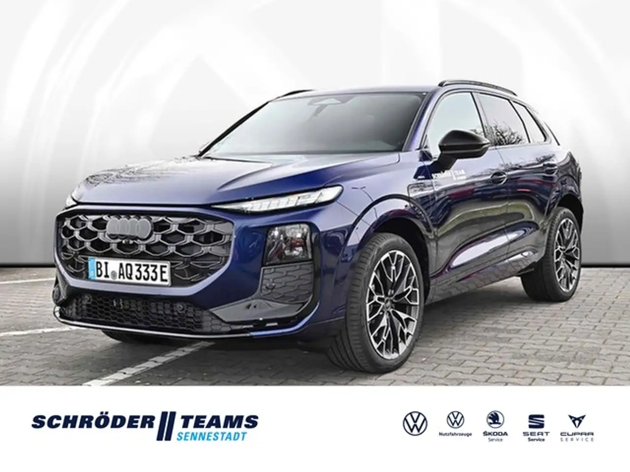 Audi Q3 SUV e-hybrid S tronic S line Matrix AHK ACC Tot...