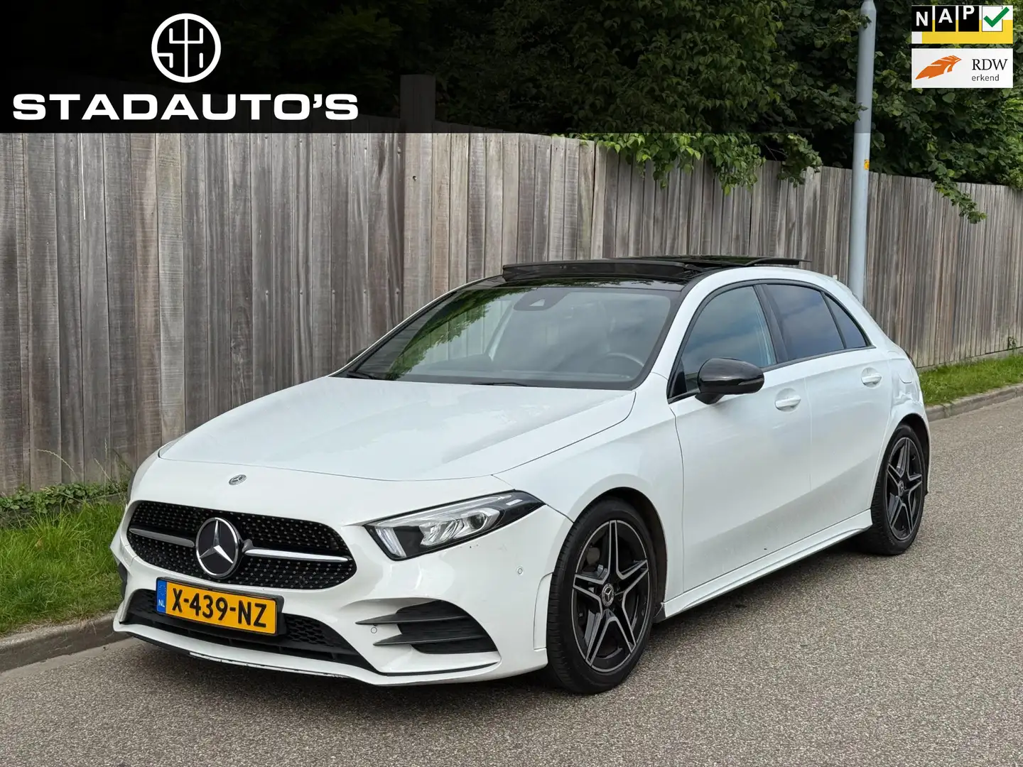 Mercedes-Benz A 180 d AMG-Line PANO|SCHADE|BTW|RIJDBAAR Wit - 1