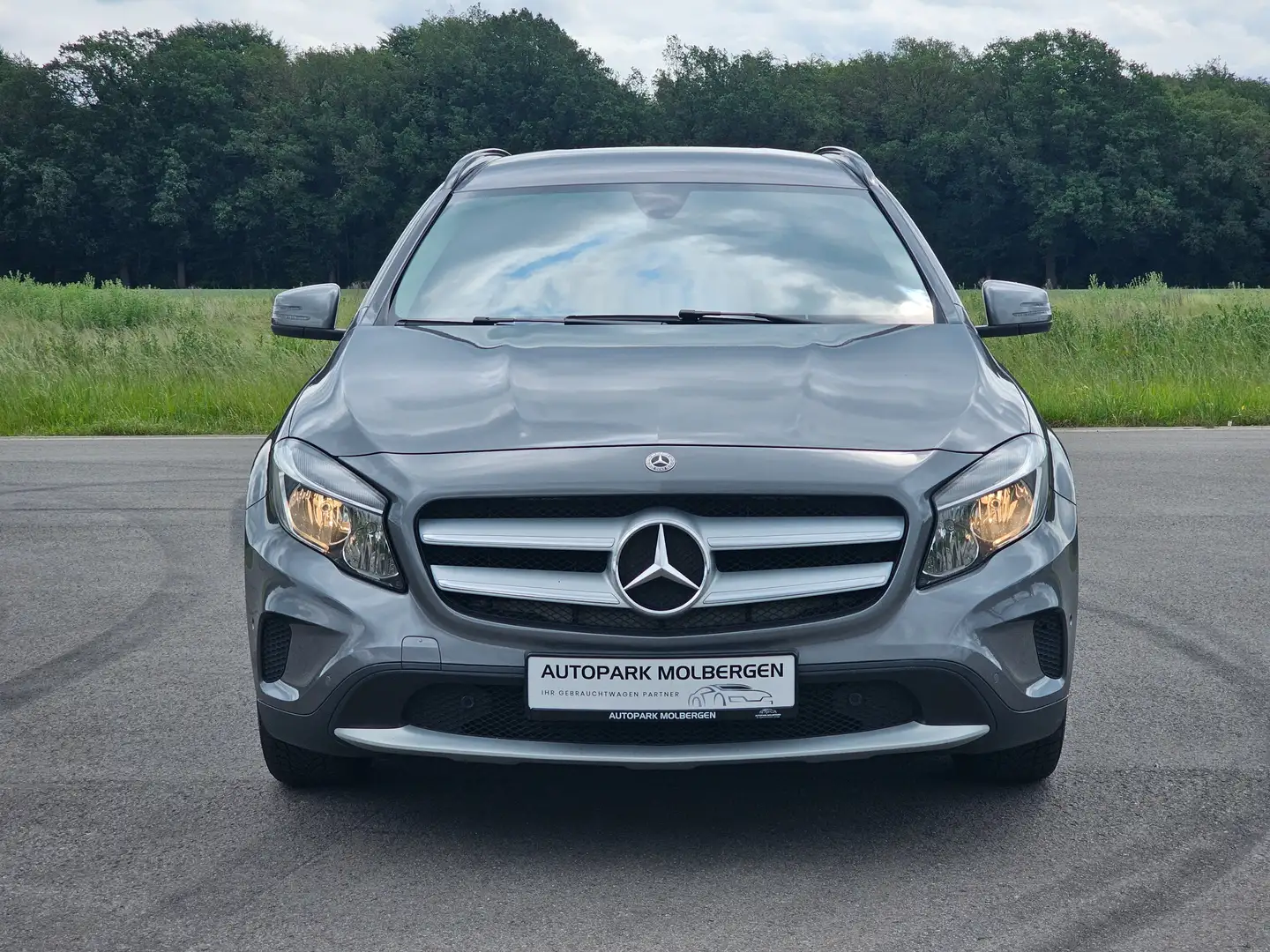 Mercedes-Benz GLA 200 CDI Style Automatik Teilleder Alufelgen GARANTIE Серый - 2