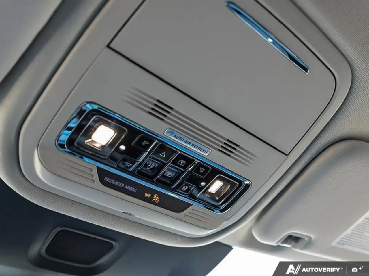 Lincoln Aviator снимка Lincoln Aviator