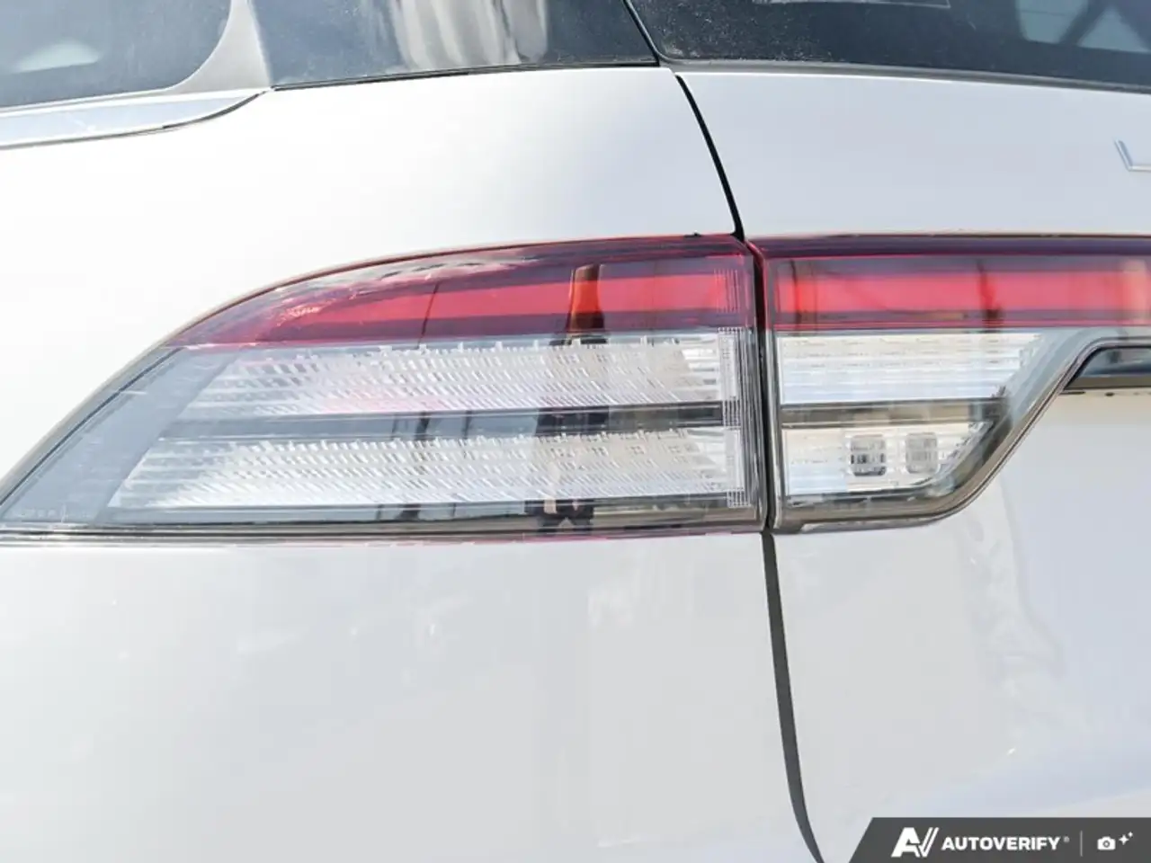 Lincoln Aviator снимка Lincoln Aviator