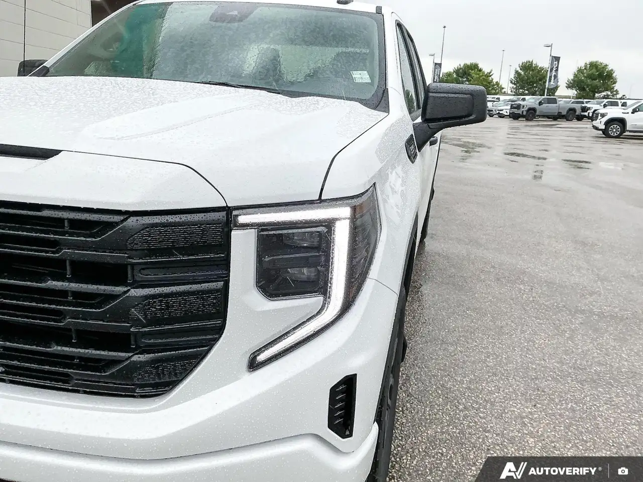 GMC Sierra 1500 снимка GMC Sierra 1500