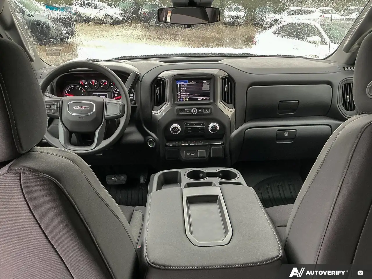 GMC Sierra 1500 снимка GMC Sierra 1500