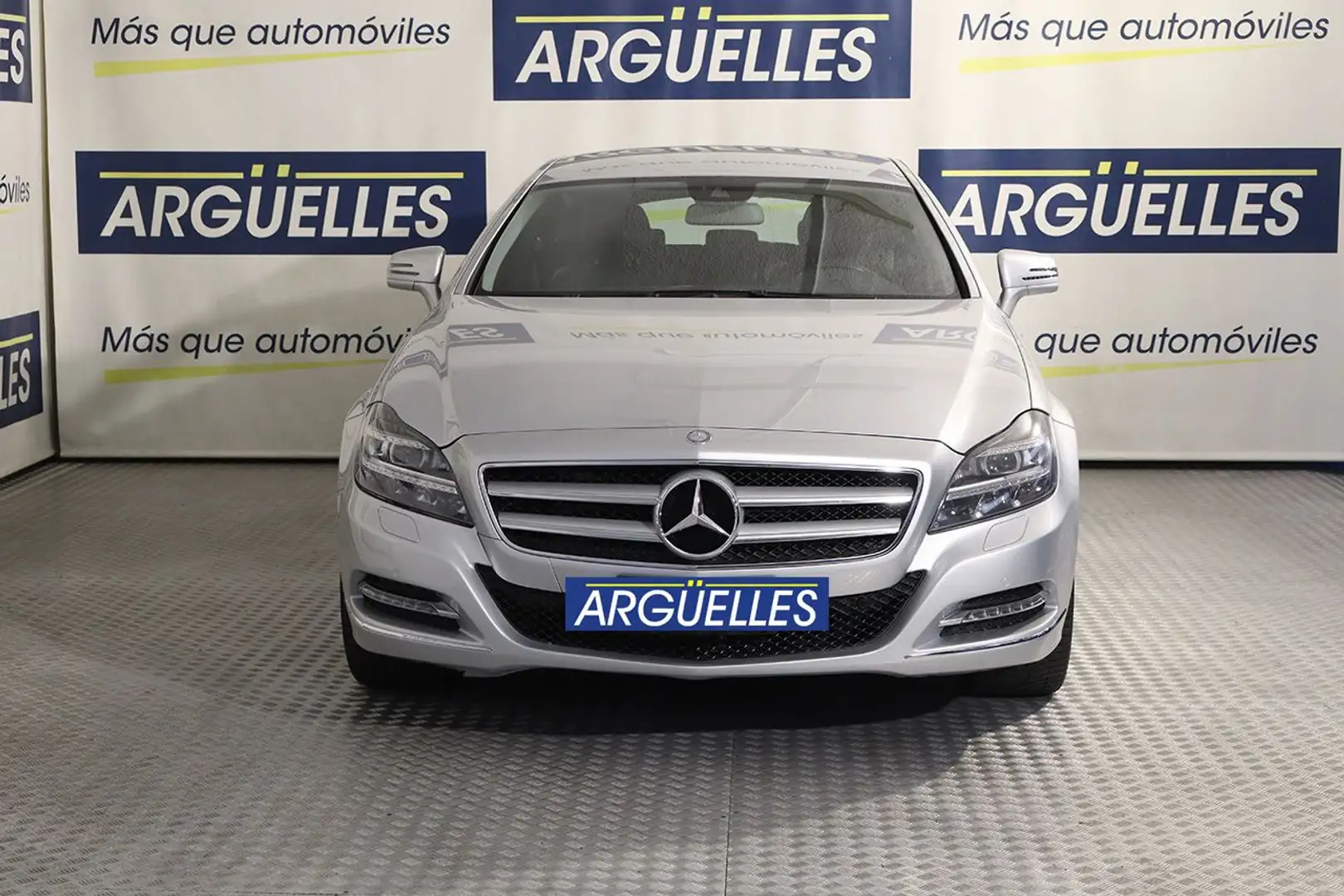 Mercedes-Benz CLS 350 Shooting Brake 350CDI BE 4M Aut. Argento - 2