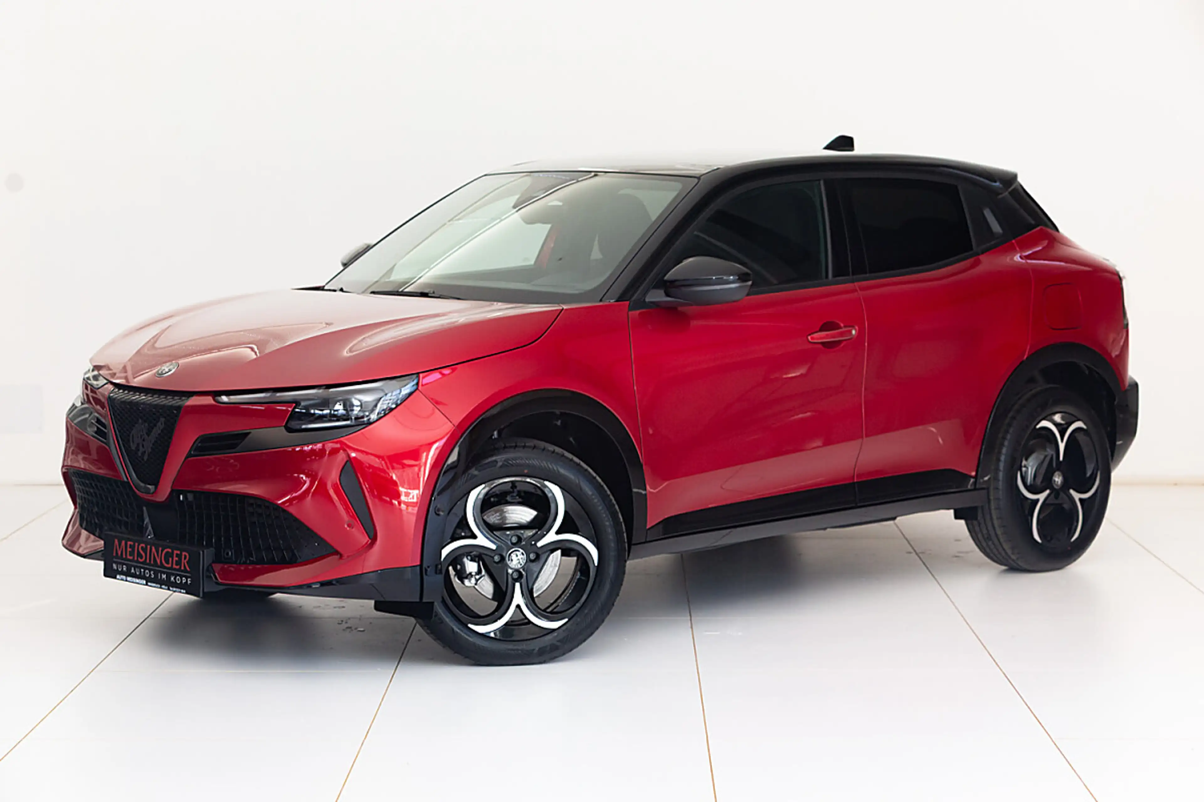 Alfa Romeo Junior Ibrida Q4 Ti 1.2 MHEV eAWD e-DCT6