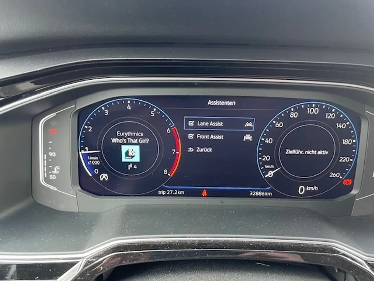 Volkswagen Polo VI Style Navi Digitales Cockpit LED Blendfreies Fe 21