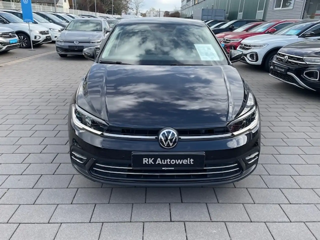 Volkswagen Polo VI Style Navi Digitales Cockpit LED Blendfreies Fe 2